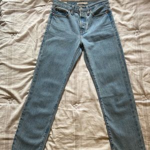Levi’s Premium Wedgie Straight Jeans